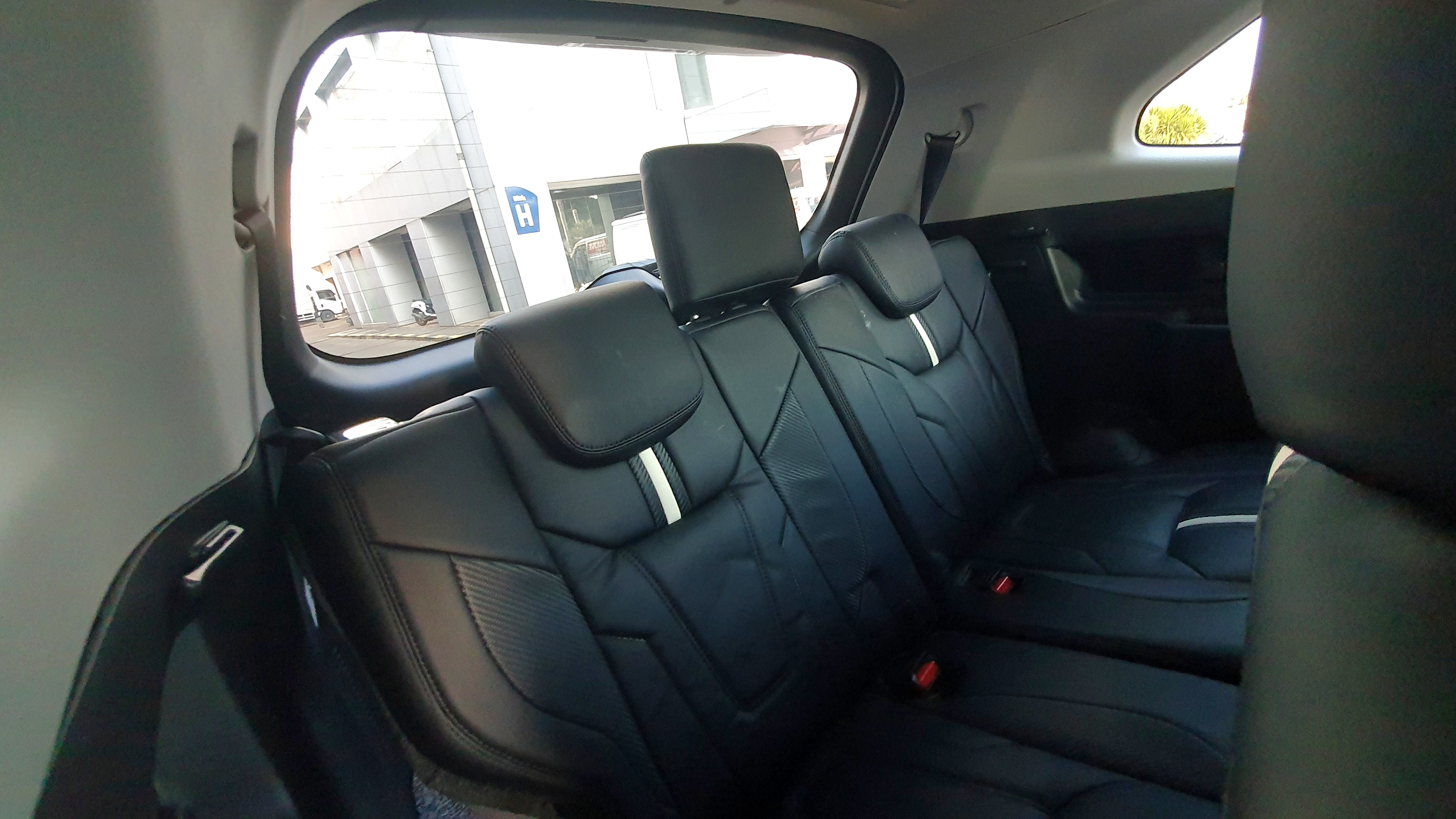 2024 Toyota Kijang Innova Zenix Hybrid EV 2024 Toyota Kijang Innova Zenix Hybrid EV