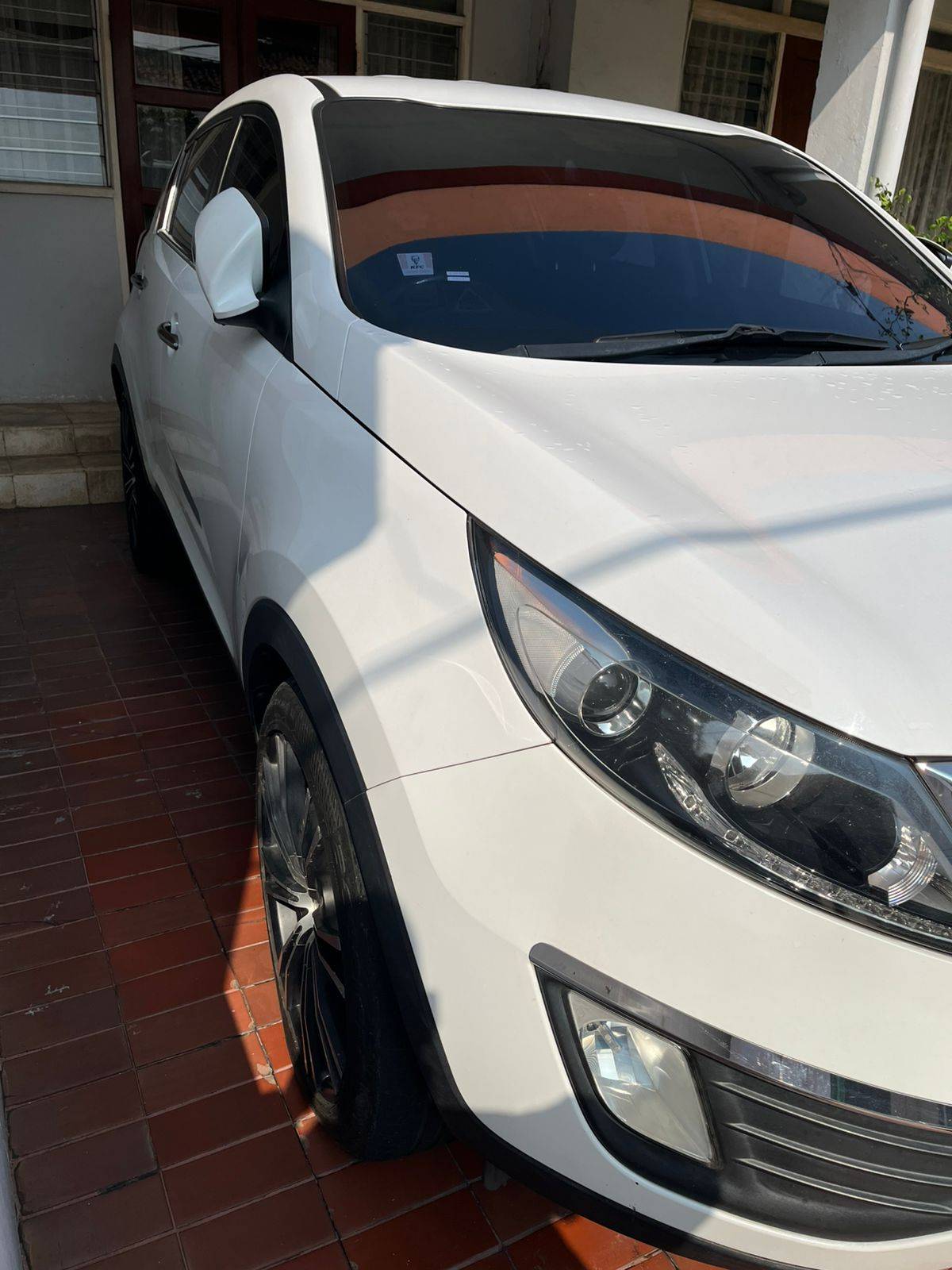 2012 Kia Sportage  2.0 AT 2012 Kia Sportage  2.0 AT