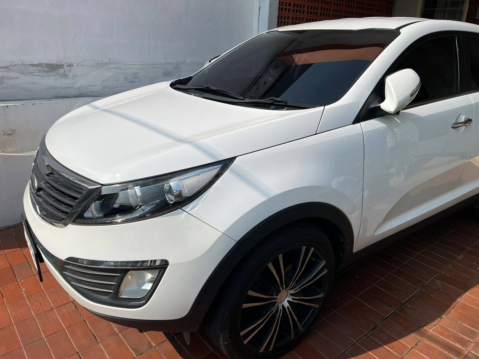 2012 Kia Sportage  2.0 AT 2012 Kia Sportage  2.0 AT