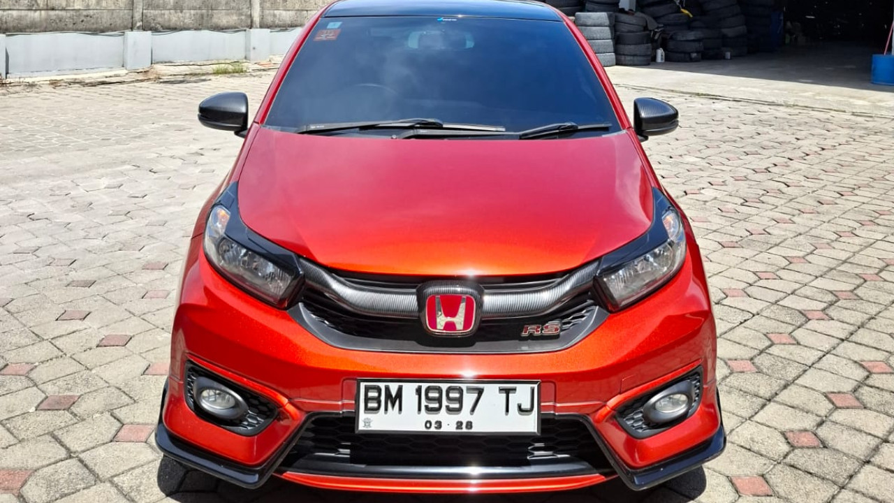 2023 Honda Brio RS CVT Urbanite Edition 2023 Honda Brio RS CVT Urbanite Edition