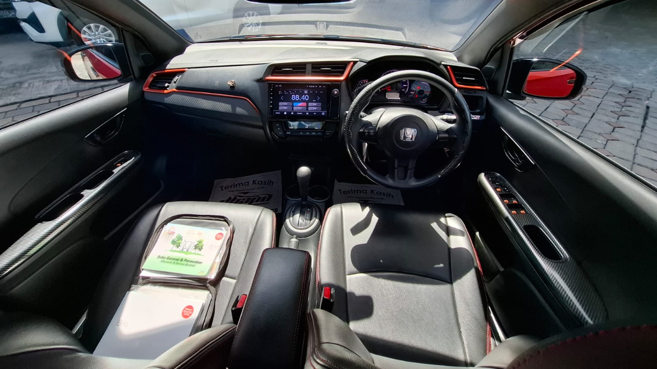 2023 Honda Brio RS CVT Urbanite Edition 2023 Honda Brio RS CVT Urbanite Edition