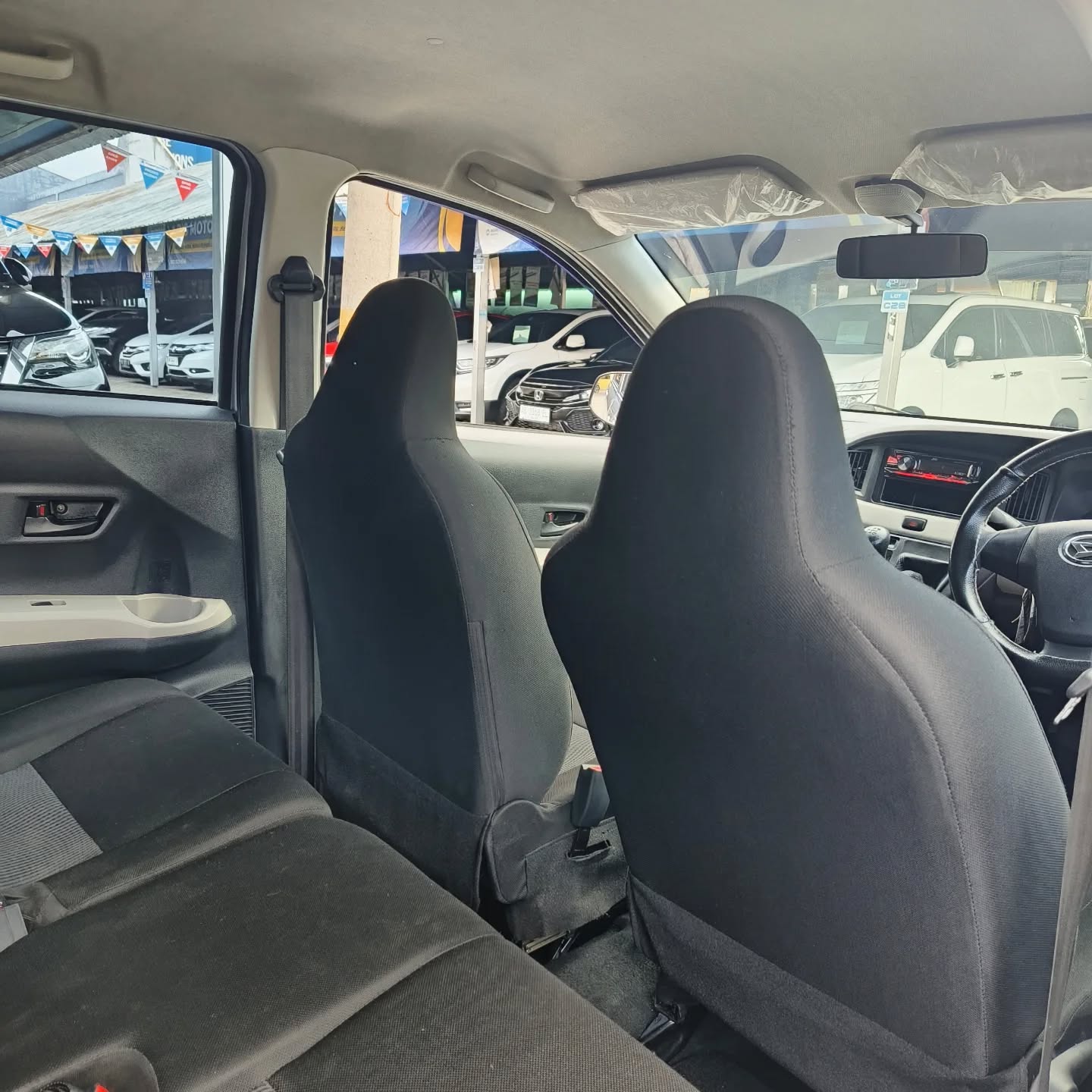 2021 Daihatsu Sigra 1.0 D MT 2021 Daihatsu Sigra 1.0 D MT