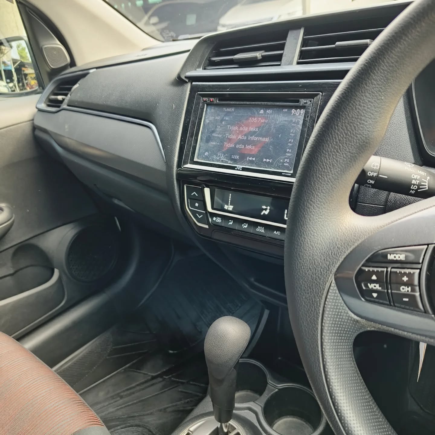 2018 Honda Mobilio  RS A/T 2018 Honda Mobilio  RS A/T