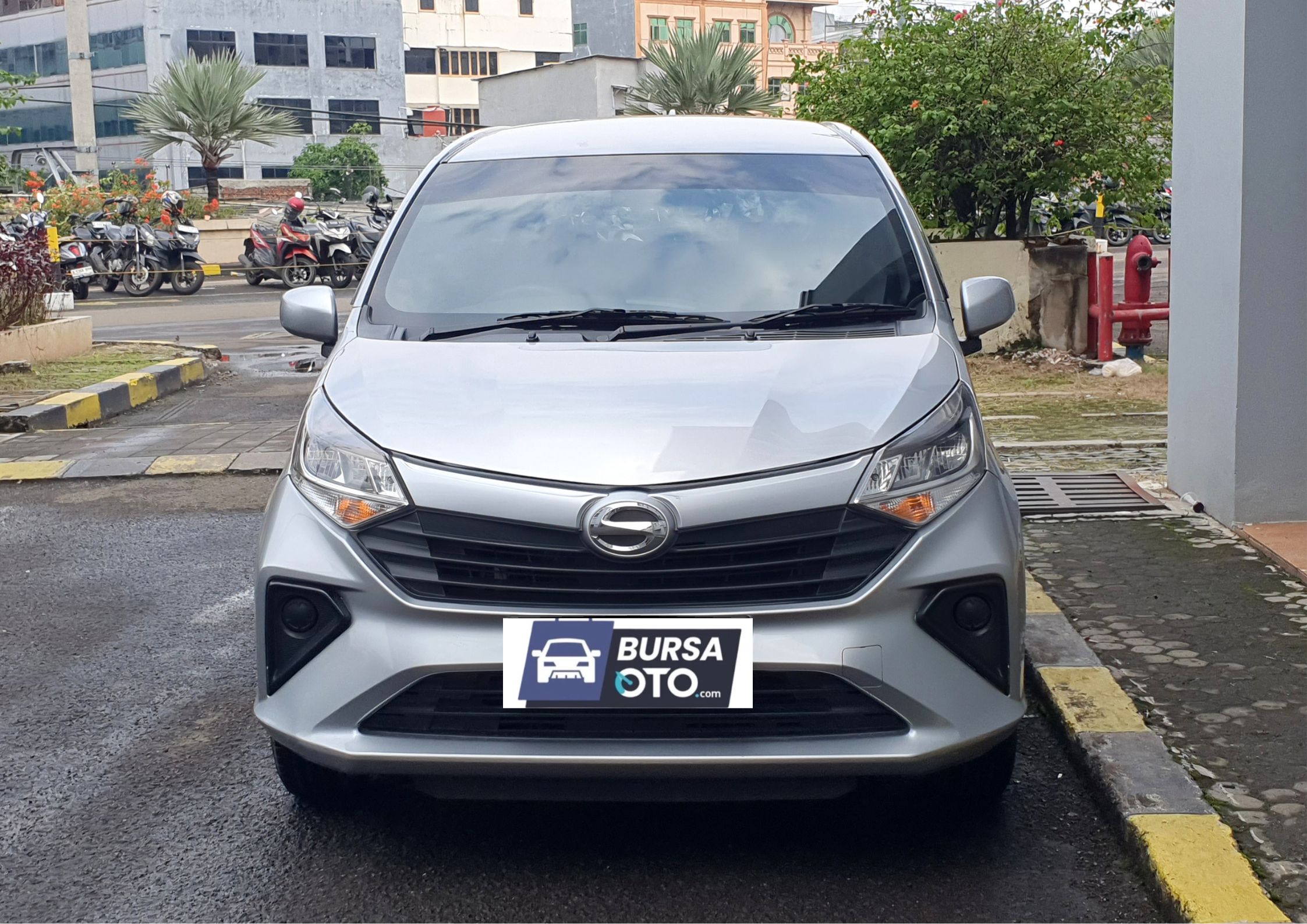 Second Hand 2023 Daihatsu Sigra Second Hand 2023 Daihatsu Sigra