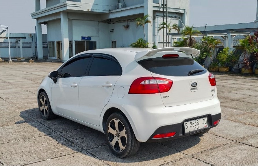 2013 Kia Rio 2013 Kia Rio