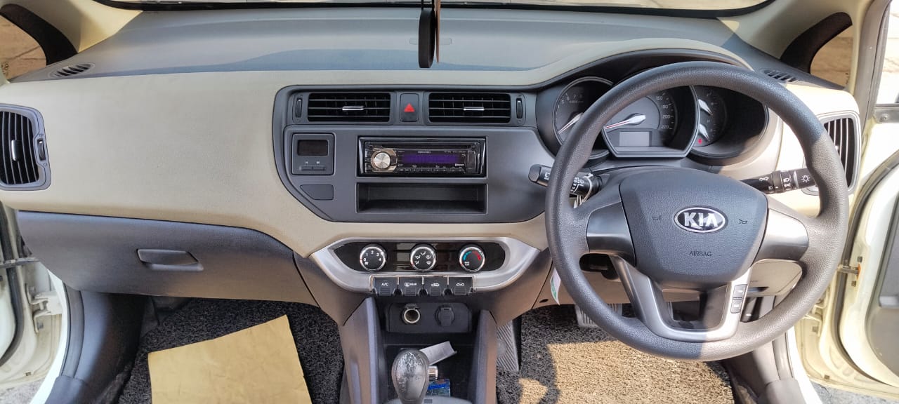 2013 Kia Rio 2013 Kia Rio