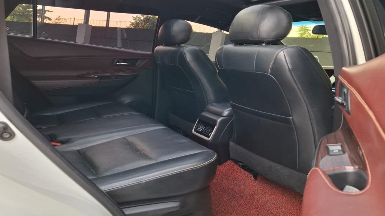 2014 Toyota Harrier 2.0L AT 2014 Toyota Harrier 2.0L AT