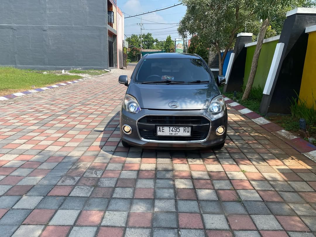 2014 Daihatsu Ayla  X MT Bekas 2014 Daihatsu Ayla  X MT Bekas