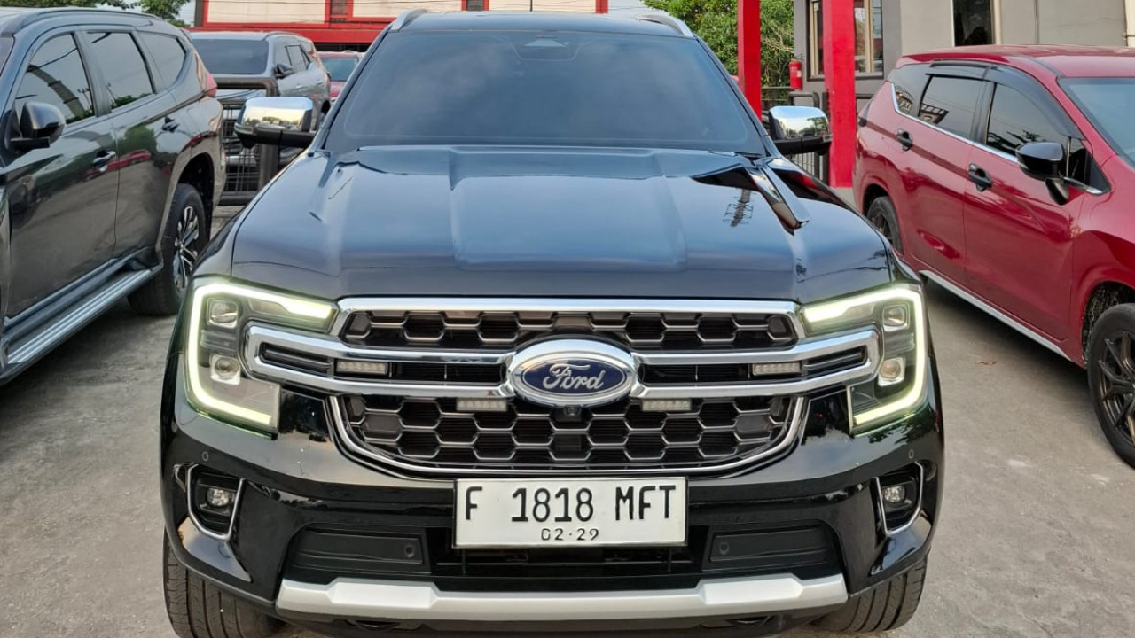 Second Hand 2023 Ford Everest Titanium 4x4 A/T Limited Edition Second Hand 2023 Ford Everest Titanium 4x4 A/T Limited Edition