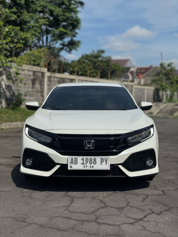 2018 Honda Civic Hatchback TURBO HATCHBACK E 1.5 AT Bekas 2018 Honda Civic Hatchback TURBO HATCHBACK E 1.5 AT Bekas