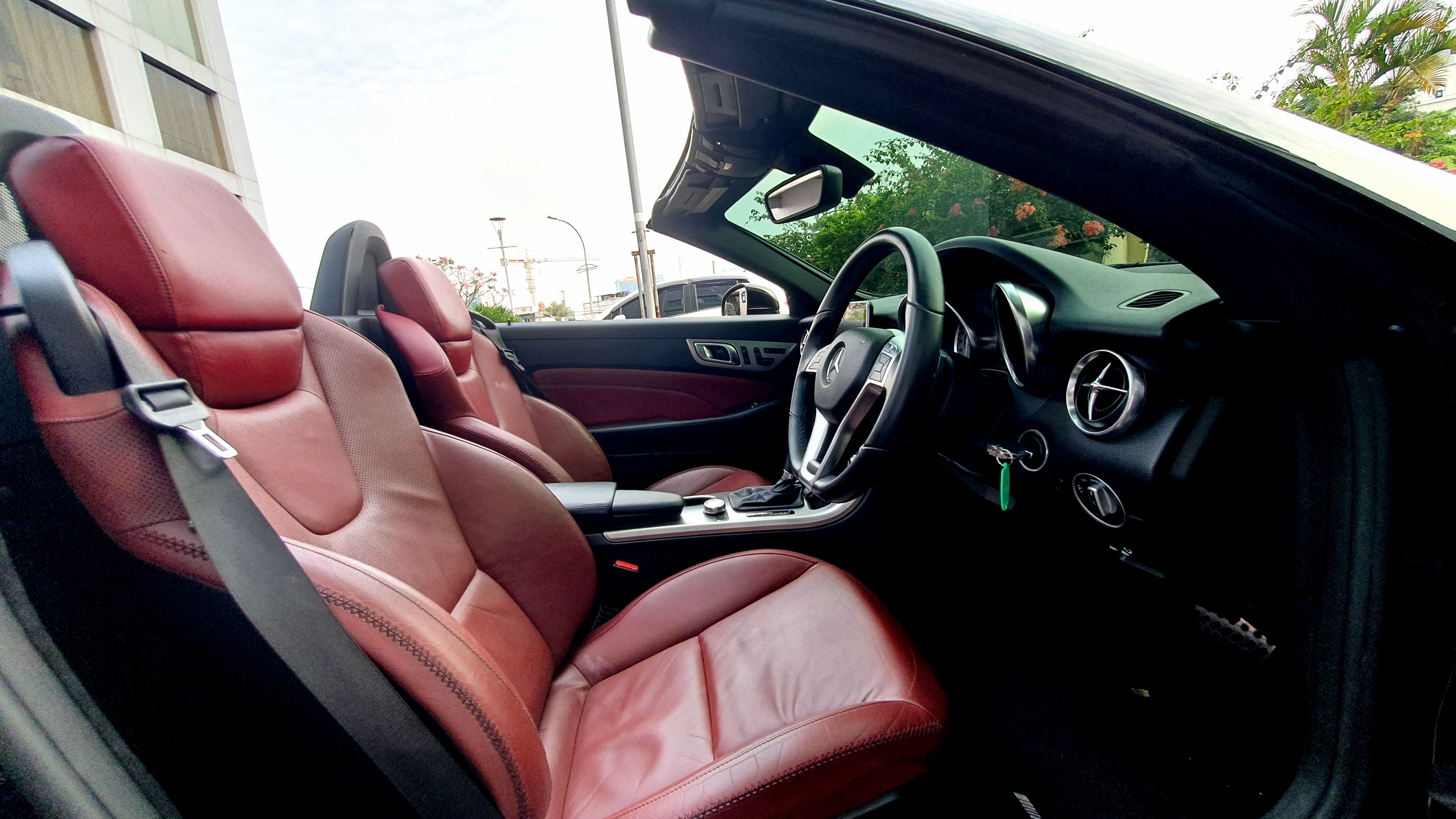 2011 Mercedes Benz SLK-Class 2011 Mercedes Benz SLK-Class