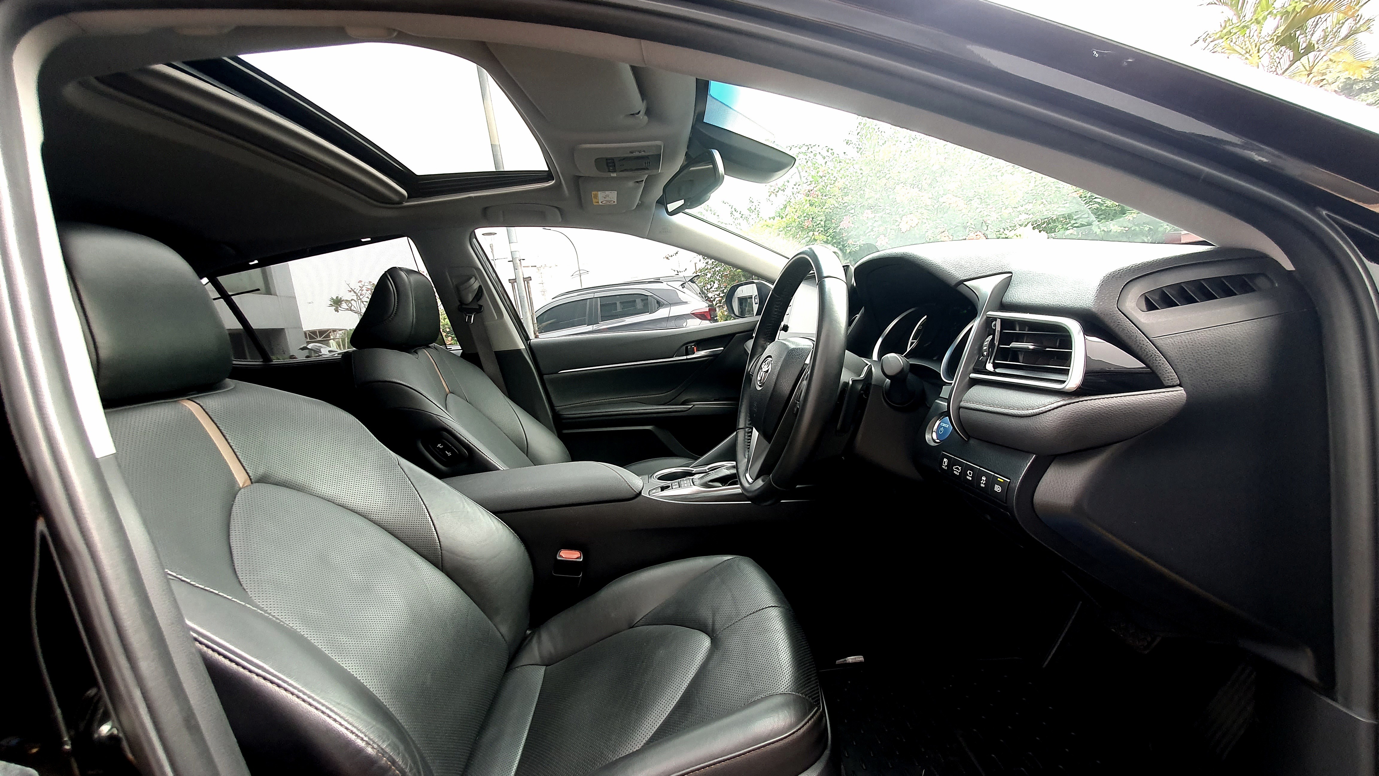 2022 Toyota Camry Hybrid 2022 Toyota Camry Hybrid