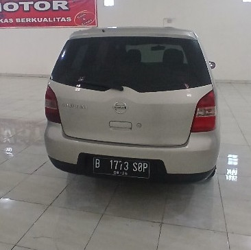 2011 Nissan Grand Livina 2011 Nissan Grand Livina