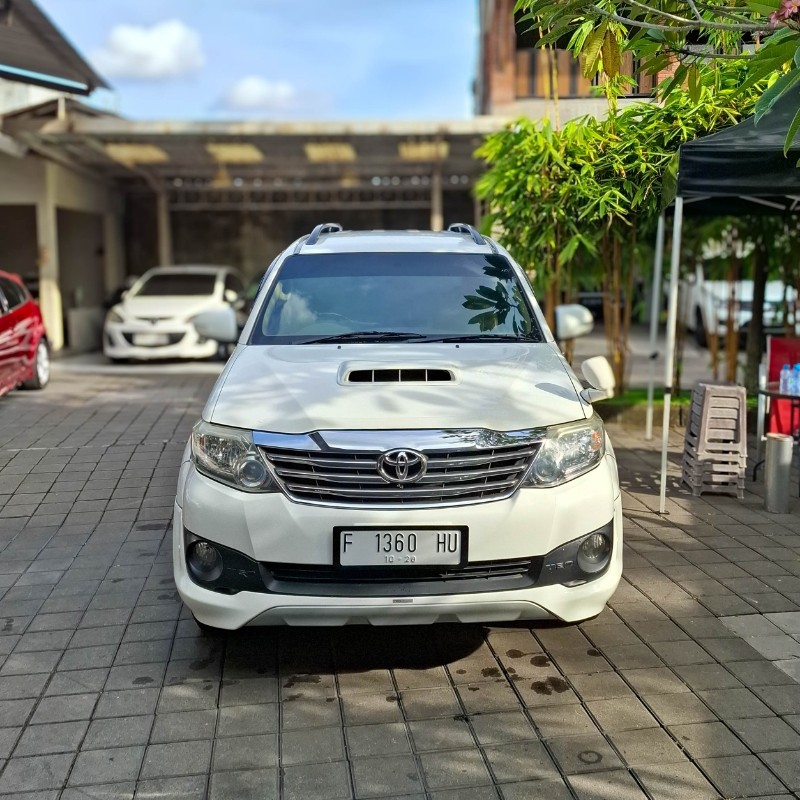 2012 Toyota Fortuner  2.5L G VNT TRD Diesel AT