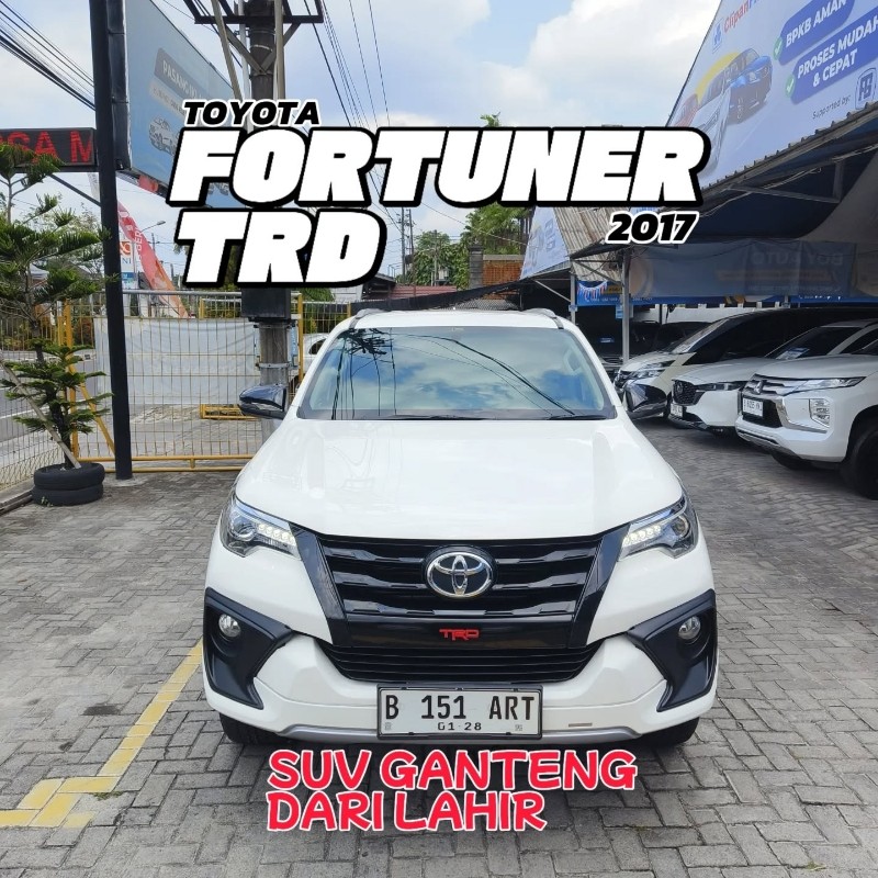2017 Toyota Fortuner VRZ 4X2 TRD 2.4L AT
