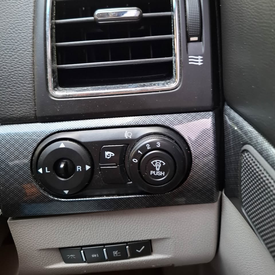 2016 Chevrolet Captiva 2.0 LTZ AT FWD 2016 Chevrolet Captiva 2.0 LTZ AT FWD