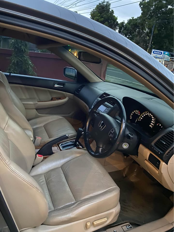 2005 Honda Accord 2.4L AT 2005 Honda Accord 2.4L AT