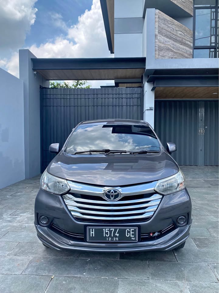 Second Hand 2015 Toyota Avanza  1.3 E MT Second Hand 2015 Toyota Avanza  1.3 E MT