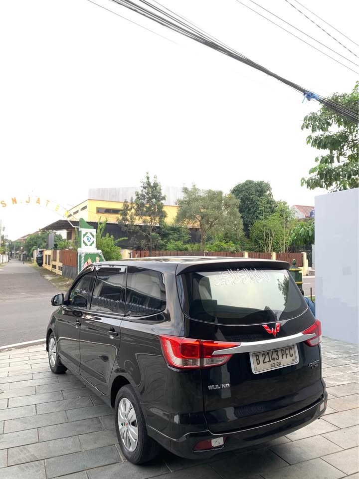 2017 Wuling Confero S 1.5C MT 2017 Wuling Confero S 1.5C MT
