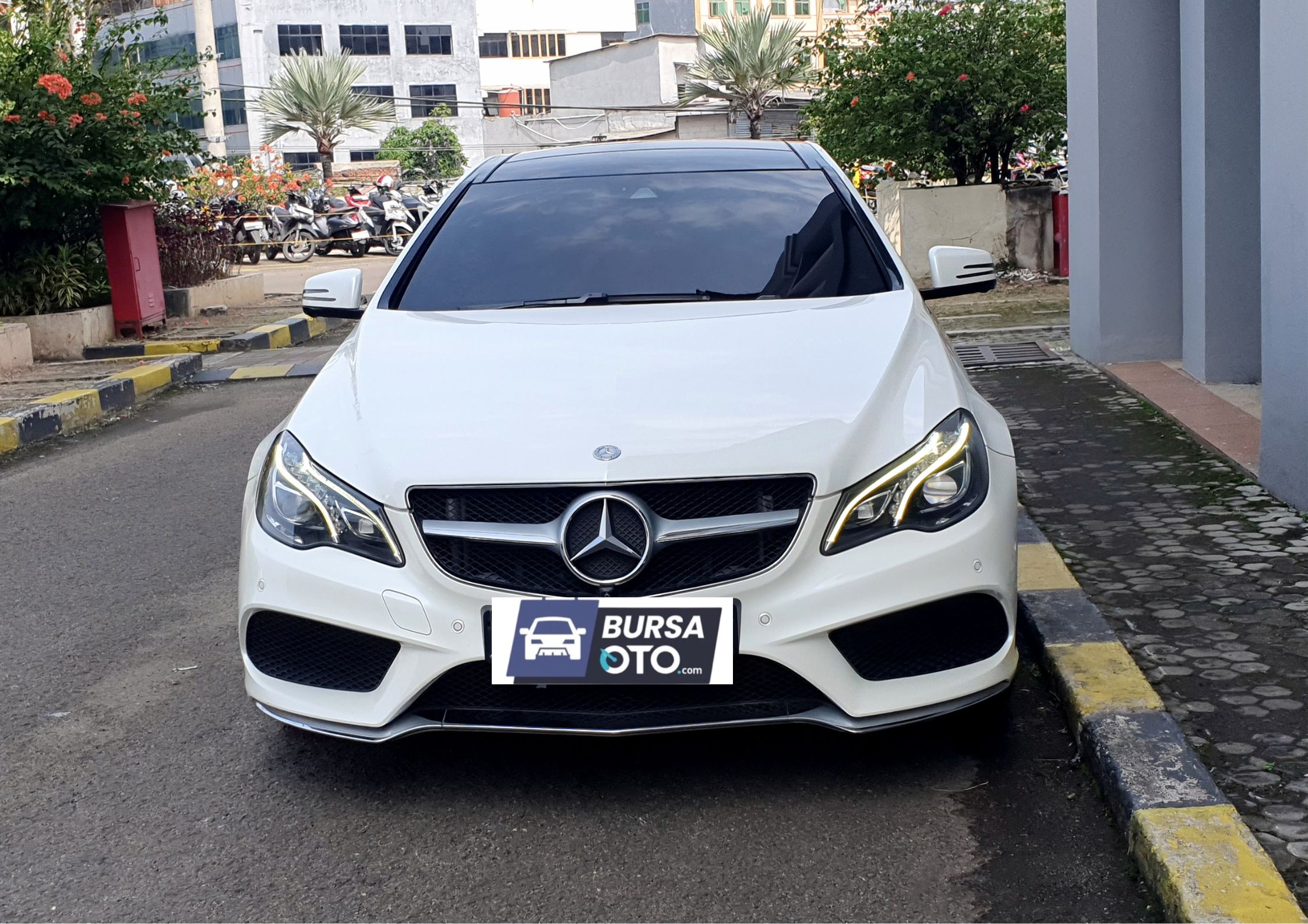 2014 Mercedes Benz E-Class Coupe Bekas 2014 Mercedes Benz E-Class Coupe Bekas