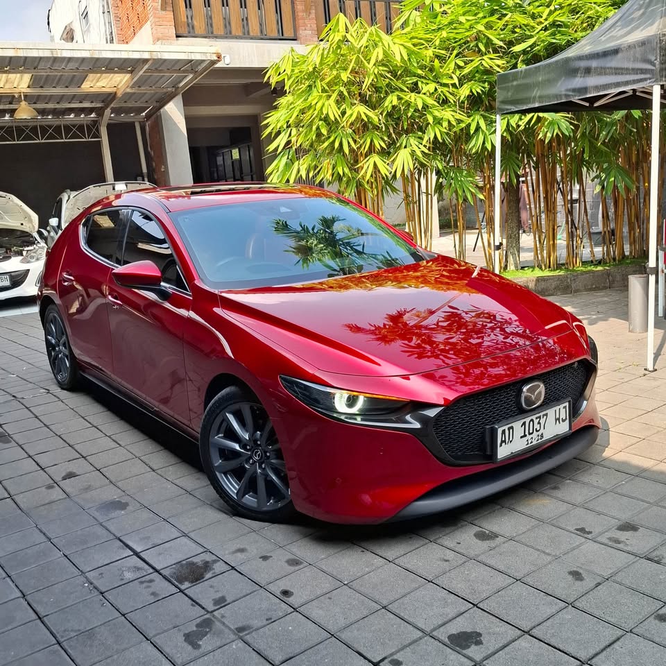 2022 Mazda 3 Hatchback Skyactive-G 2.0 2022 Mazda 3 Hatchback Skyactive-G 2.0