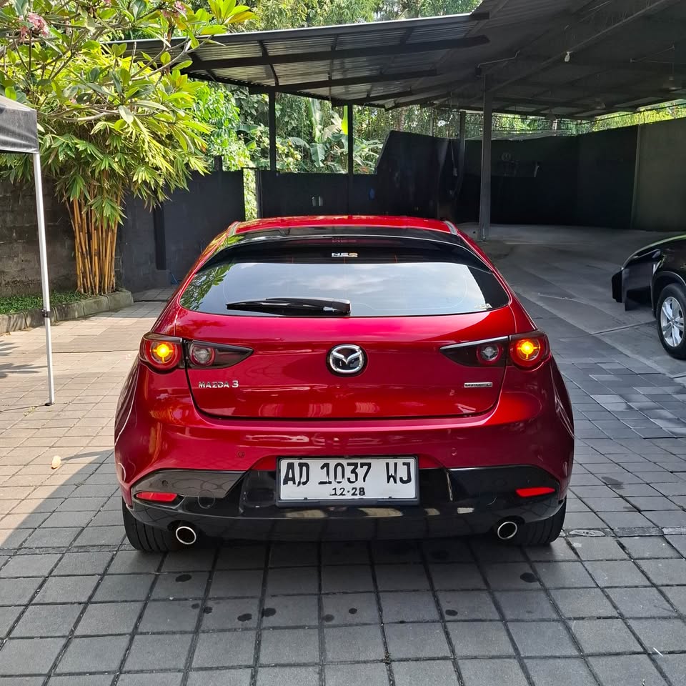 2022 Mazda 3 Hatchback Skyactive-G 2.0 2022 Mazda 3 Hatchback Skyactive-G 2.0