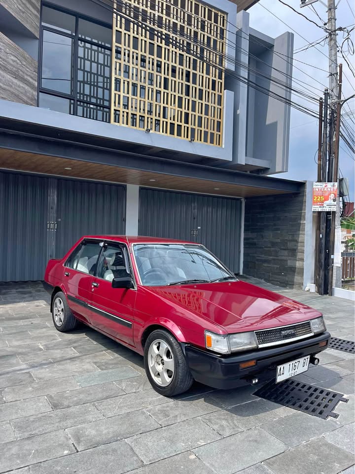 1986 Toyota Corolla 1.6 SEG MT 1986 Toyota Corolla 1.6 SEG MT