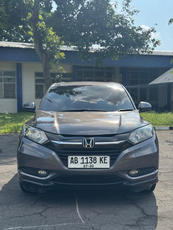 2015 Honda HRV E CVT Bekas 2015 Honda HRV E CVT Bekas