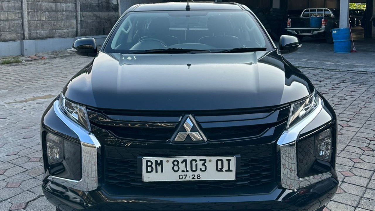 2023 Mitsubishi Triton Bekas 2023 Mitsubishi Triton Bekas