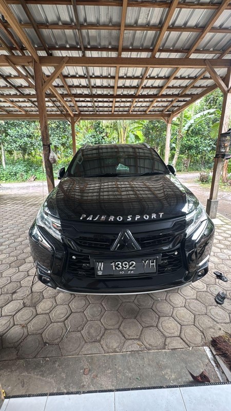 2016 Mitsubishi Pajero Sport  Dakar 4x2 AT