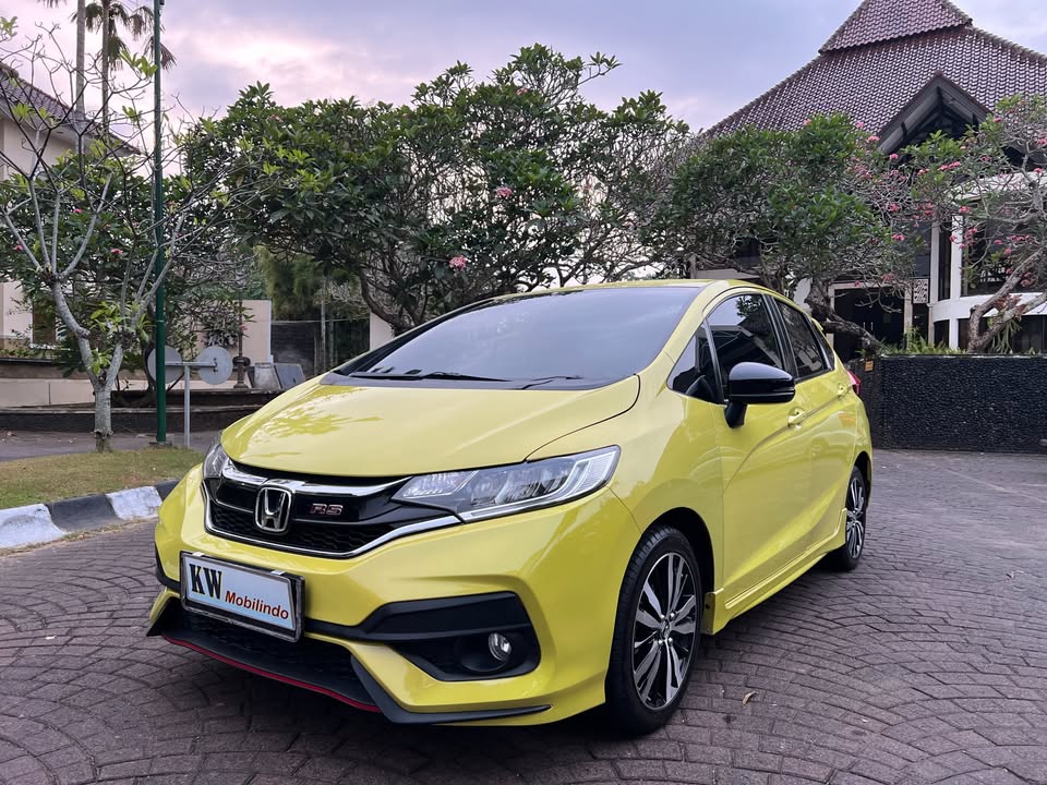 2018 Honda Jazz  RS CVT A/T 2018 Honda Jazz  RS CVT A/T