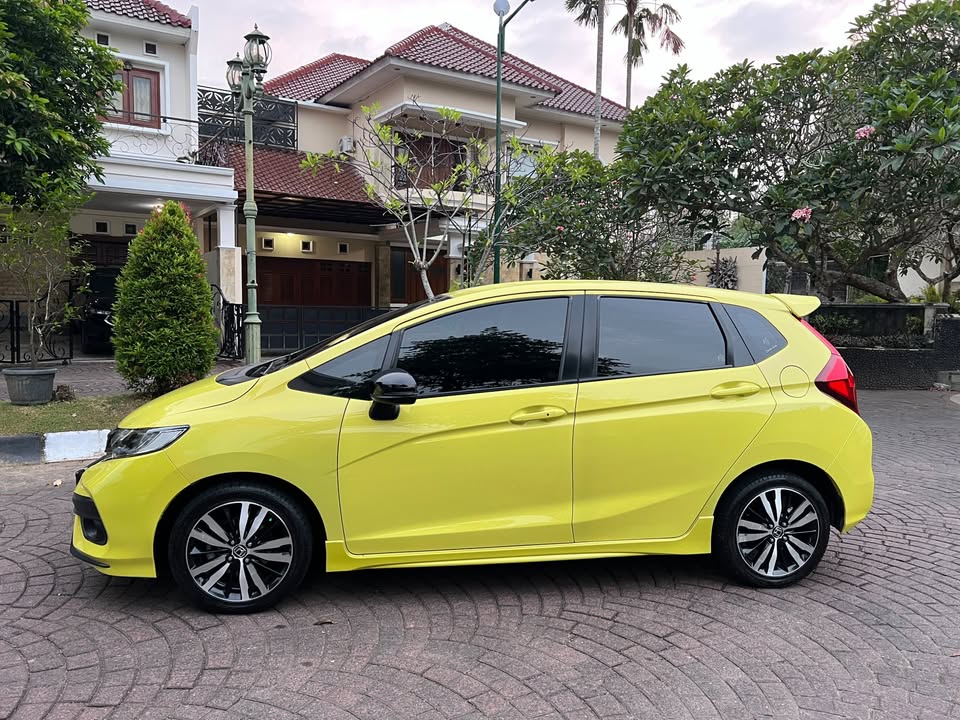 2018 Honda Jazz  RS CVT A/T 2018 Honda Jazz  RS CVT A/T