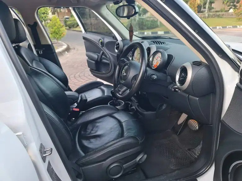 2011 MINI Cooper S Countryman 1.6 S TURBO 2011 MINI Cooper S Countryman 1.6 S TURBO