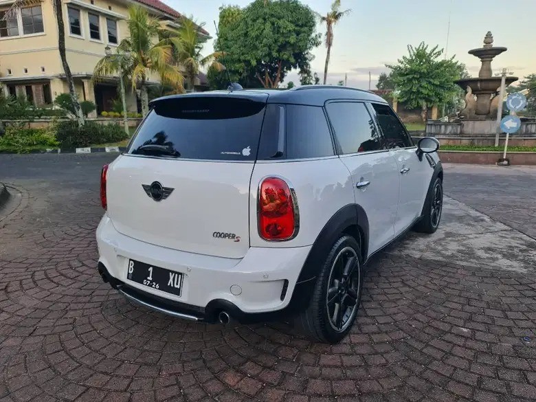 2011 MINI Cooper S Countryman 1.6 S TURBO 2011 MINI Cooper S Countryman 1.6 S TURBO