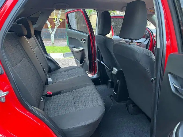 2018 Suzuki Baleno  HB A/T 2018 Suzuki Baleno  HB A/T