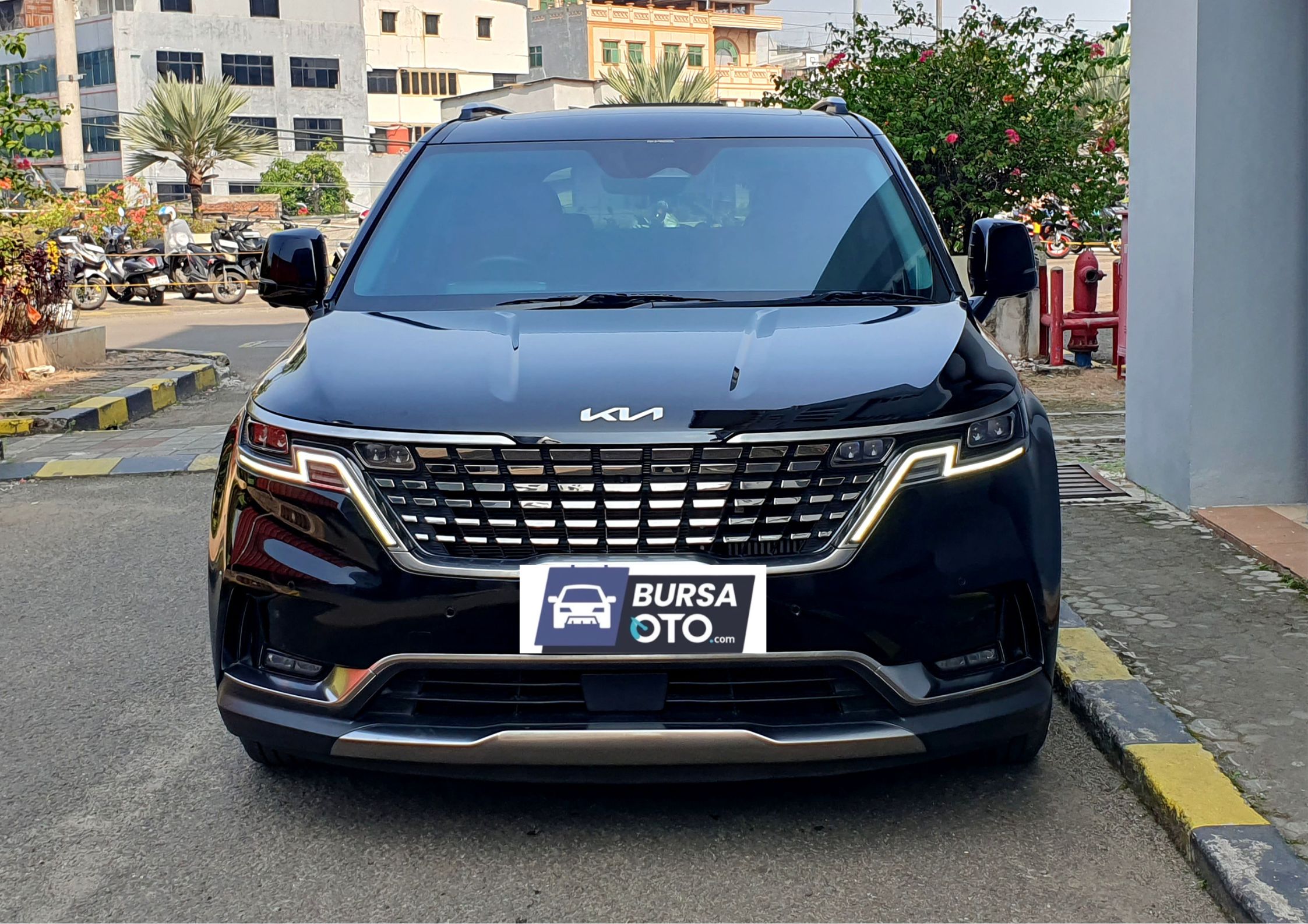 2023 Kia Grand Carnival Bekas 2023 Kia Grand Carnival Bekas