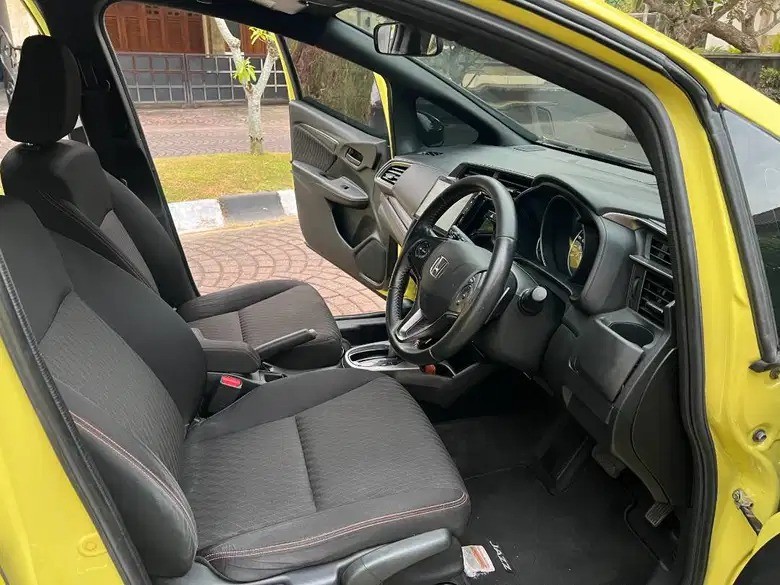 2018 Honda Jazz  RS CVT A/T 2018 Honda Jazz  RS CVT A/T