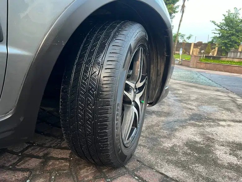 2011 Suzuki SX4 X-OVER 1.5 RC1 MT 2011 Suzuki SX4 X-OVER 1.5 RC1 MT