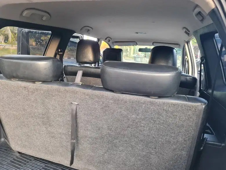 2013 Nissan Grand Livina 1.5 Ultimate AT 2013 Nissan Grand Livina 1.5 Ultimate AT