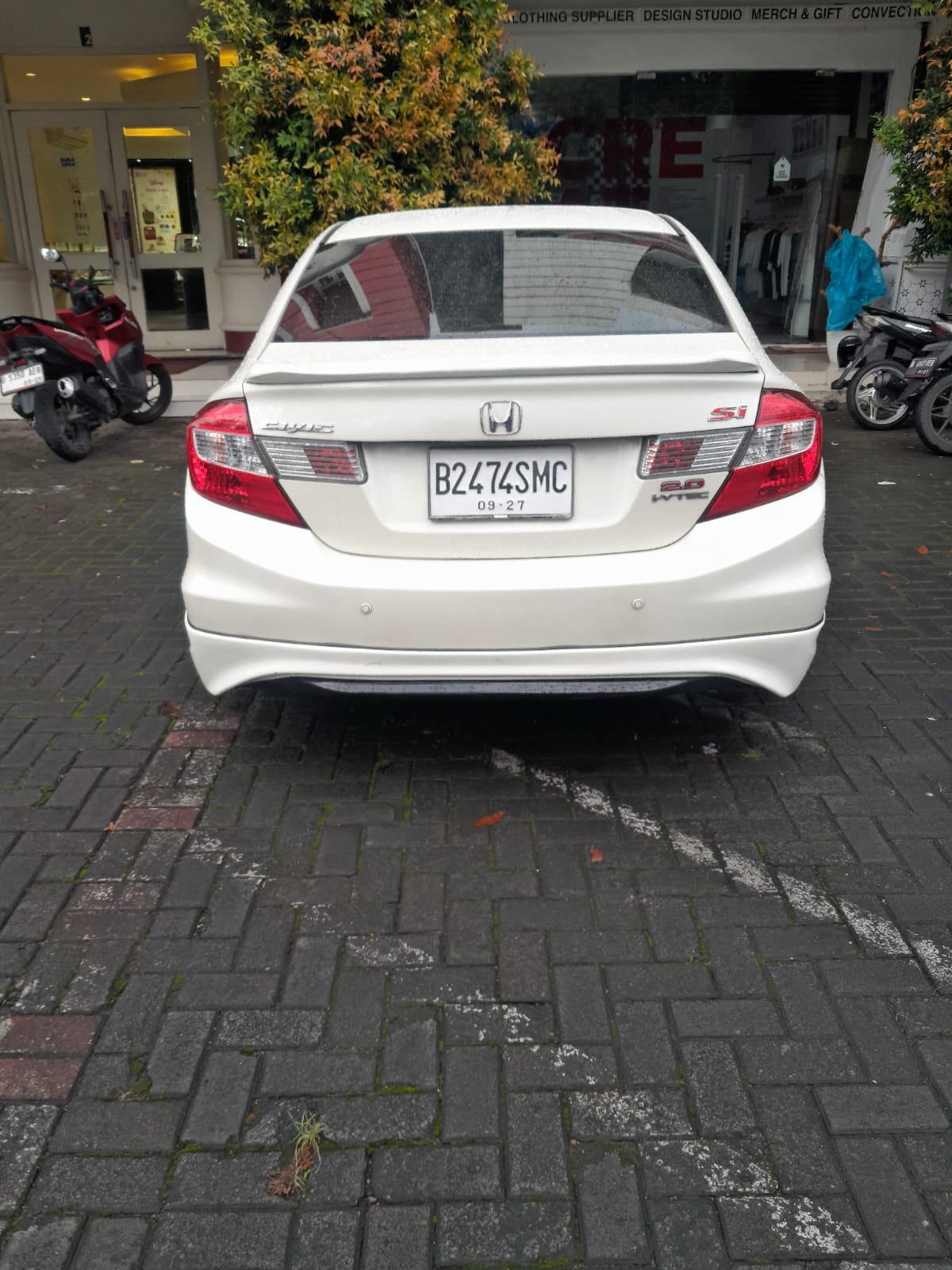 2012 Honda Civic I-VTEC 2.0L AT 2012 Honda Civic I-VTEC 2.0L AT