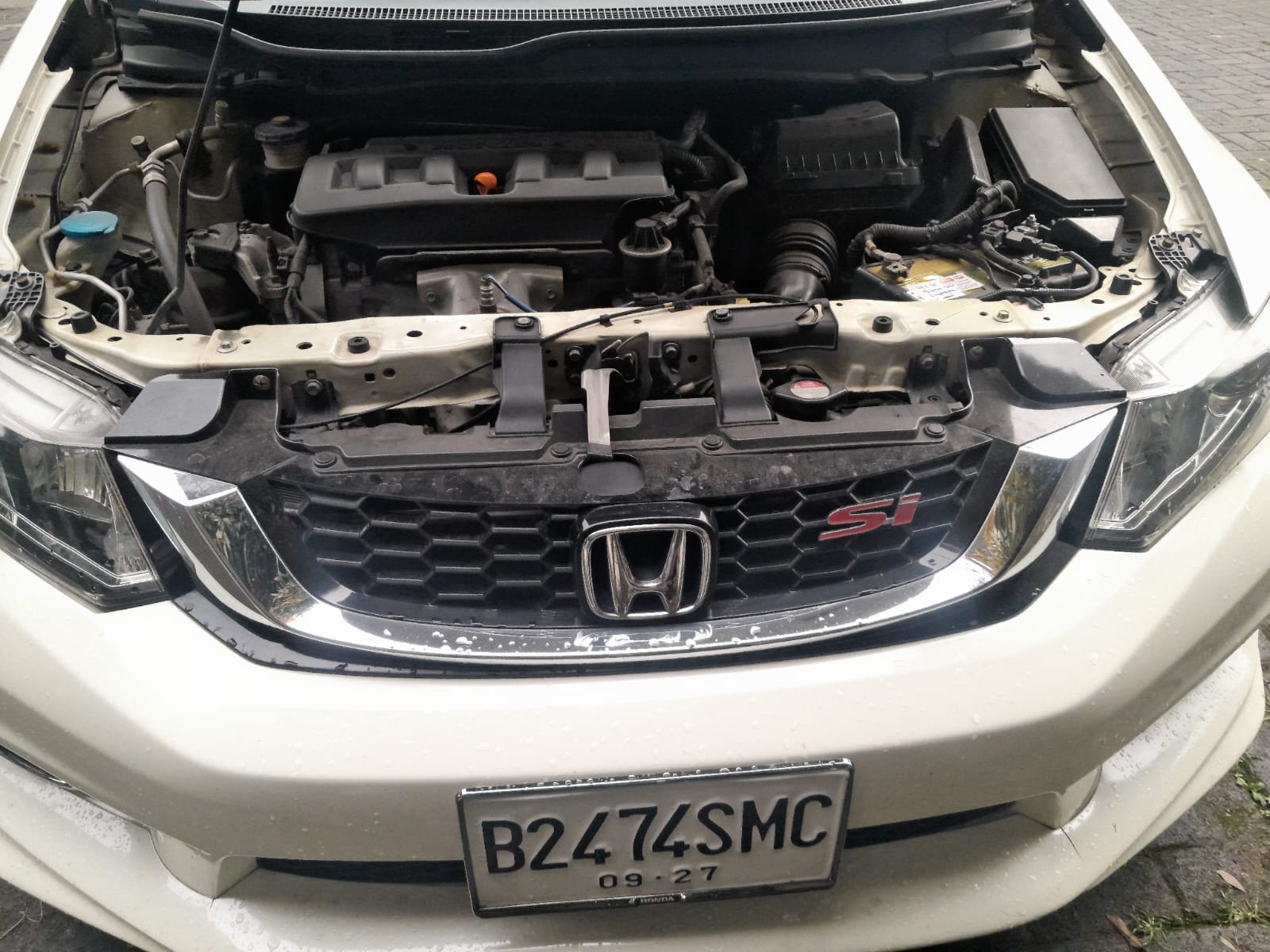 2012 Honda Civic I-VTEC 2.0L AT 2012 Honda Civic I-VTEC 2.0L AT