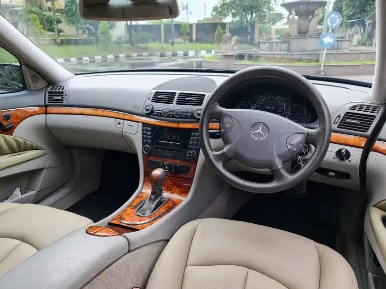 2008 Mercedes Benz E-Class  E 280 W211 AT 2008 Mercedes Benz E-Class  E 280 W211 AT