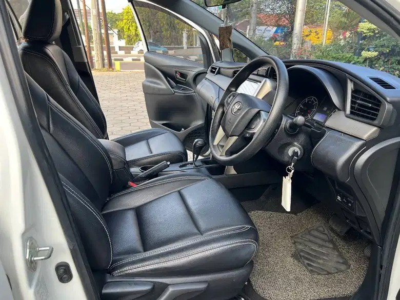 2020 Toyota Kijang Innova REBORN 2.4 G AT DIESEL 2020 Toyota Kijang Innova REBORN 2.4 G AT DIESEL