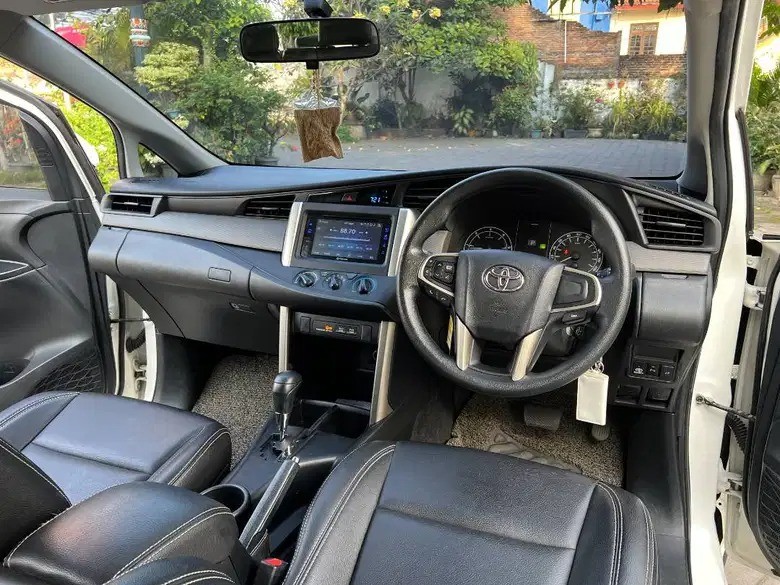 2020 Toyota Kijang Innova REBORN 2.4 G AT DIESEL 2020 Toyota Kijang Innova REBORN 2.4 G AT DIESEL