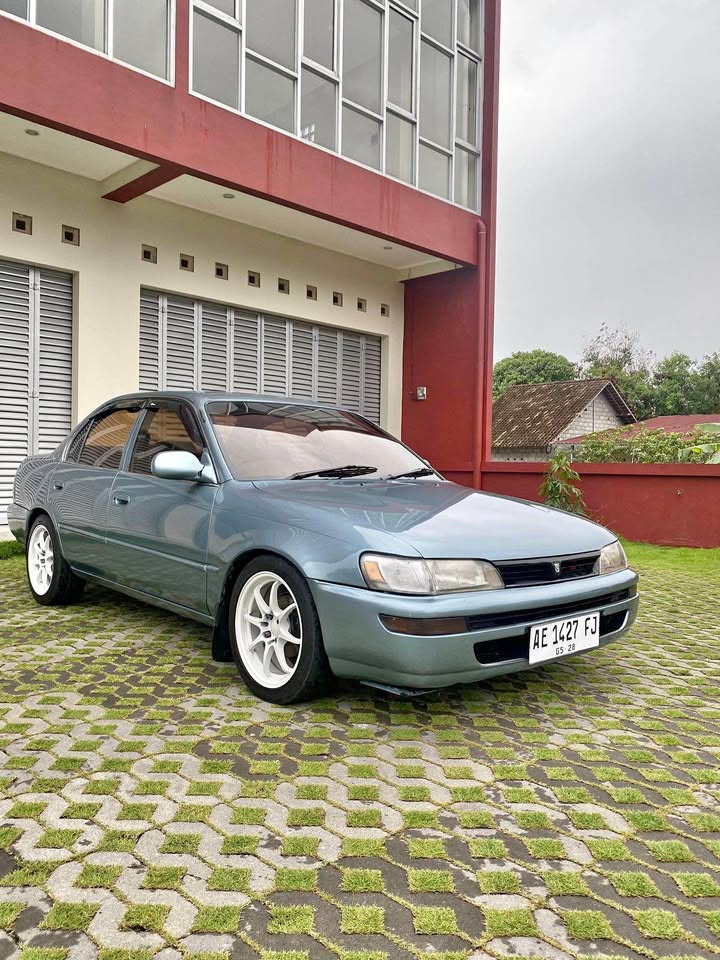 1992 Toyota Corolla 1.6 SE GREAT MT SDN 1992 Toyota Corolla 1.6 SE GREAT MT SDN