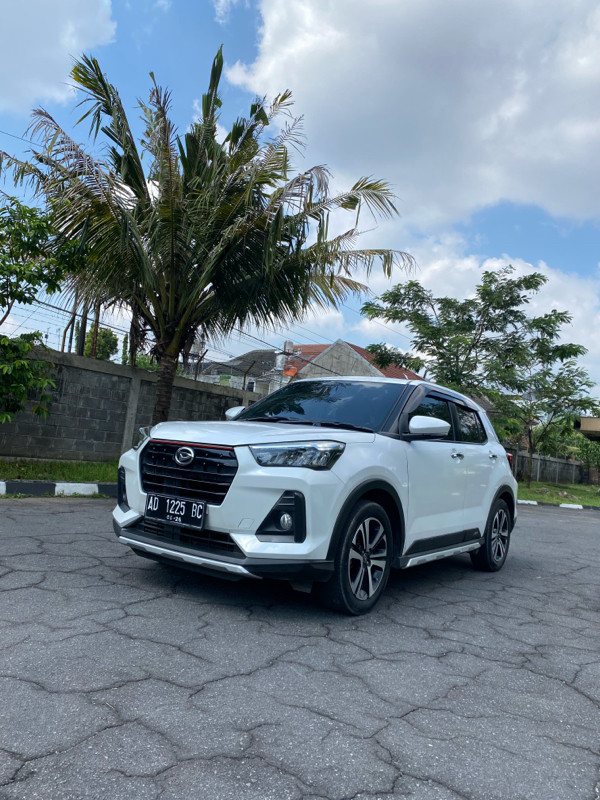 2021 Daihatsu Rocky 1.0 R ADS CVT 2021 Daihatsu Rocky 1.0 R ADS CVT