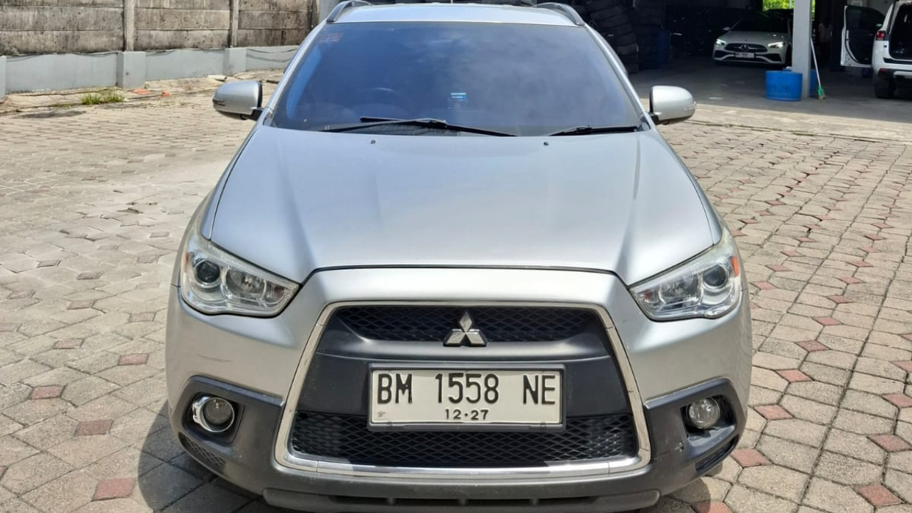2012 Mitsubishi Outlander Sport Bekas 2012 Mitsubishi Outlander Sport Bekas