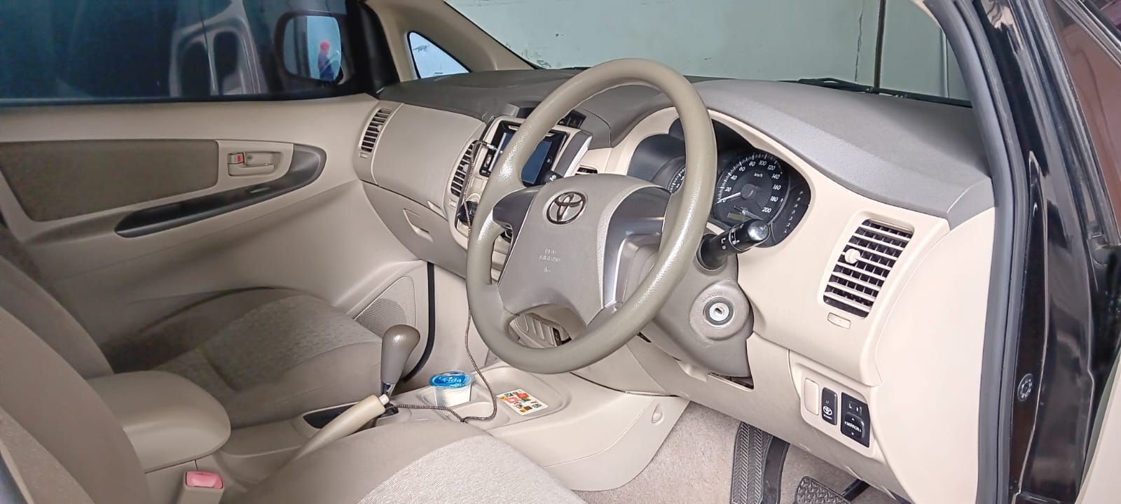 2015 Toyota Kijang Innova 2015 Toyota Kijang Innova