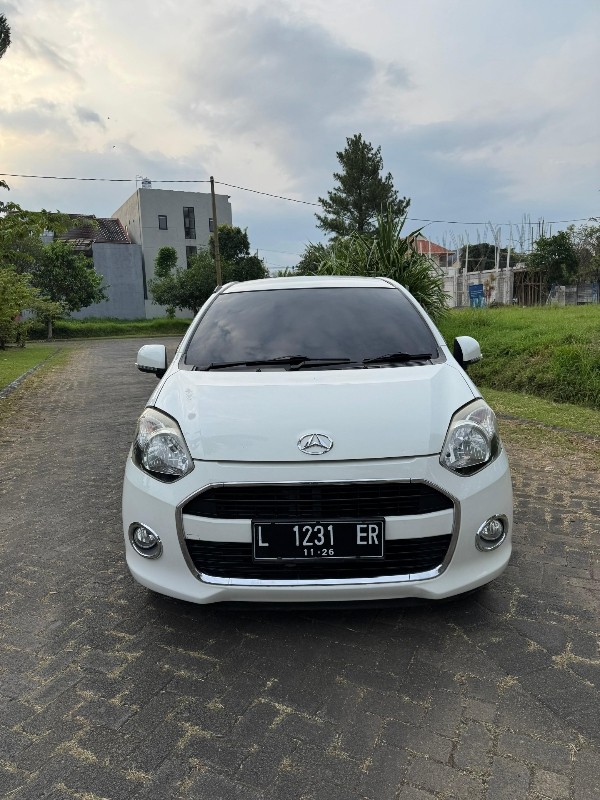 2016 Daihatsu Ayla 
