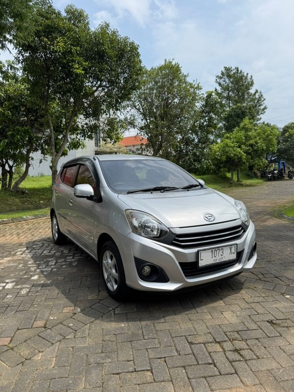 2017 Daihatsu Ayla 